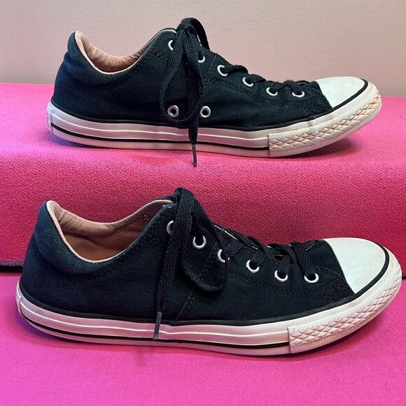 Converse Black “Denim” Look Padded Tongue Low Tops W6 - Picture 3 of 7